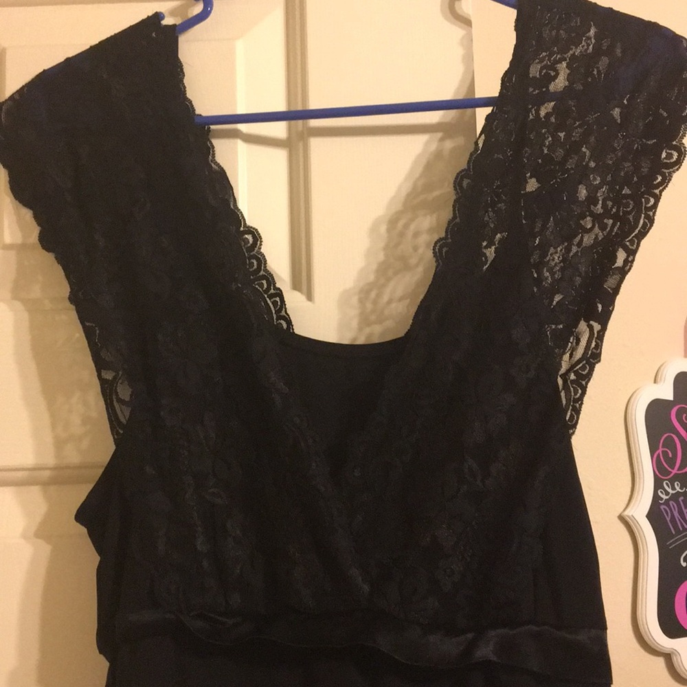 2x little black dress